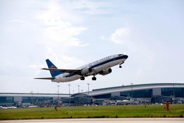 Guangzhou Baiyun Airport Mehood Liz Hotel Free Shuttle Bus To Airport Esterno foto